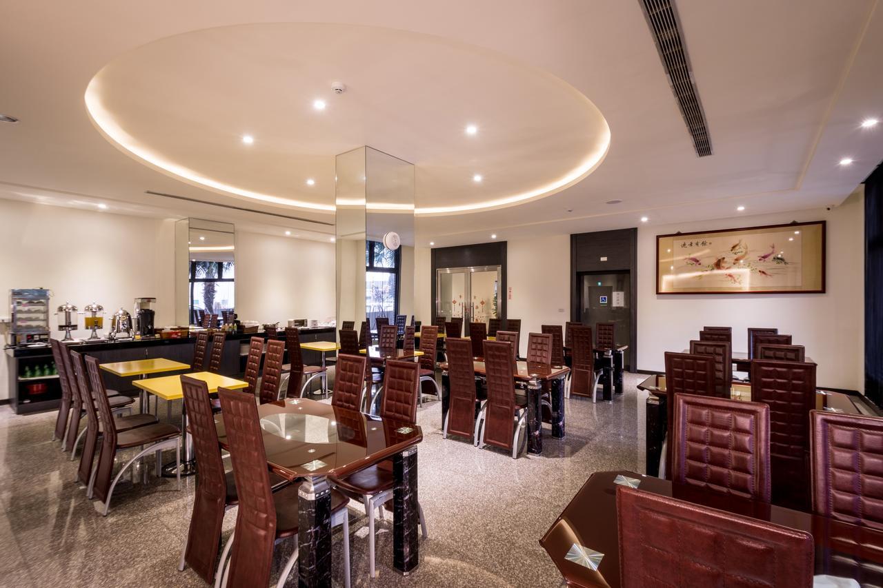 Yundu Business Hotel Mailiao Exterior photo