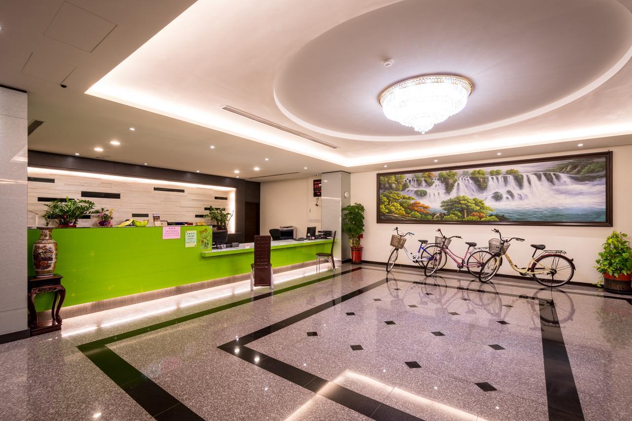 Yundu Business Hotel Mailiao Exterior photo