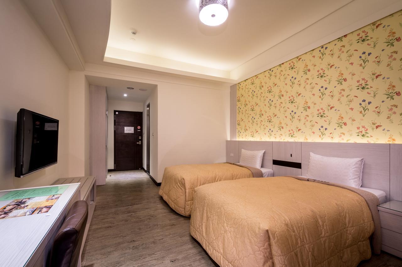 Yundu Business Hotel Mailiao Exterior photo